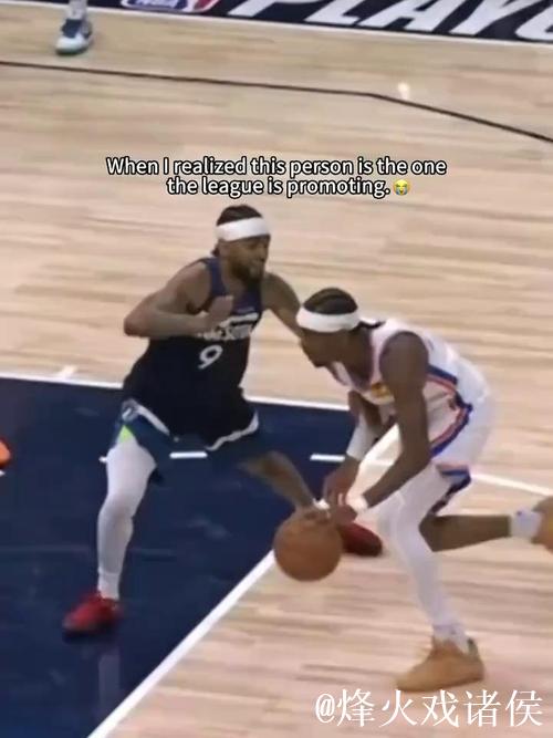 韦德谈SGA:他像火箭登一样,在规则范围内转化优势不是坏事 韦德谈SGA:他像火箭登一样,在规则范围内转化优势不是坏事