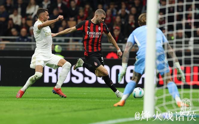 米兰本赛季三战升班马2平1负,且均被打进两球 米兰本赛季三战升班马2平1负,且均被打进两球