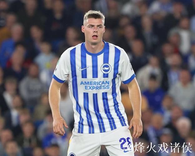 罗马诺:多家欧洲俱乐部有意布莱顿20岁弗格森 罗马诺:多家欧洲俱乐部有意布莱顿20岁弗格森